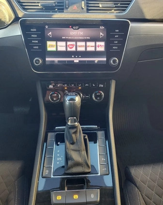 Skoda Superb cena 97899 przebieg: 121247, rok produkcji 2019 z Prudnik małe 562